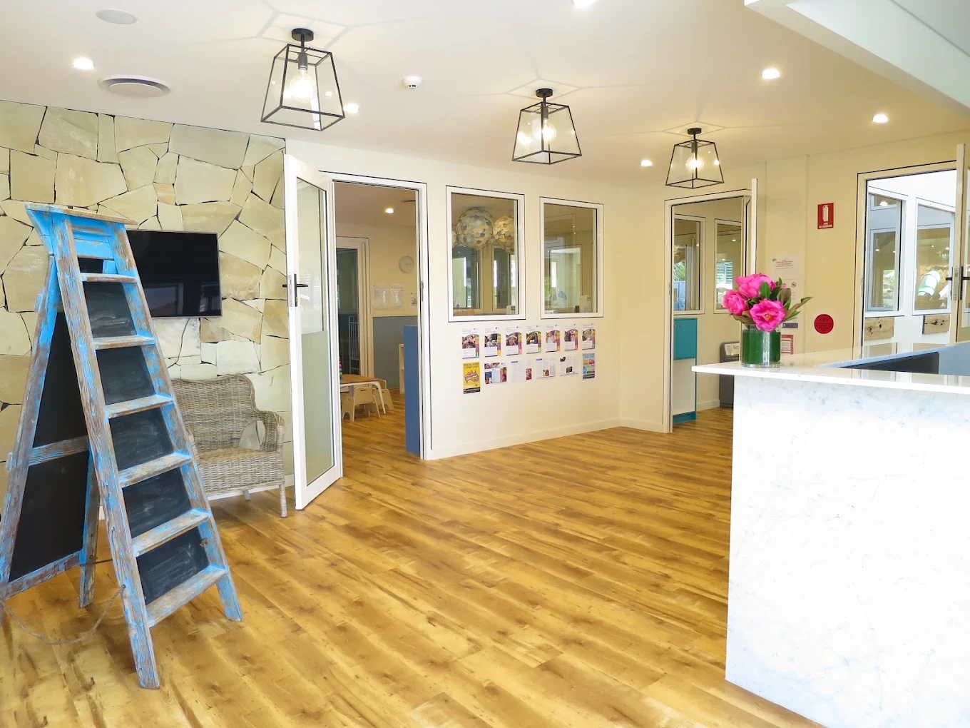 Greenwood Bronte — layered venue lighting